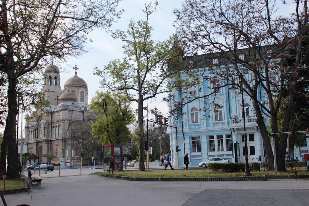 Apartment Central Varna Buitenkant foto